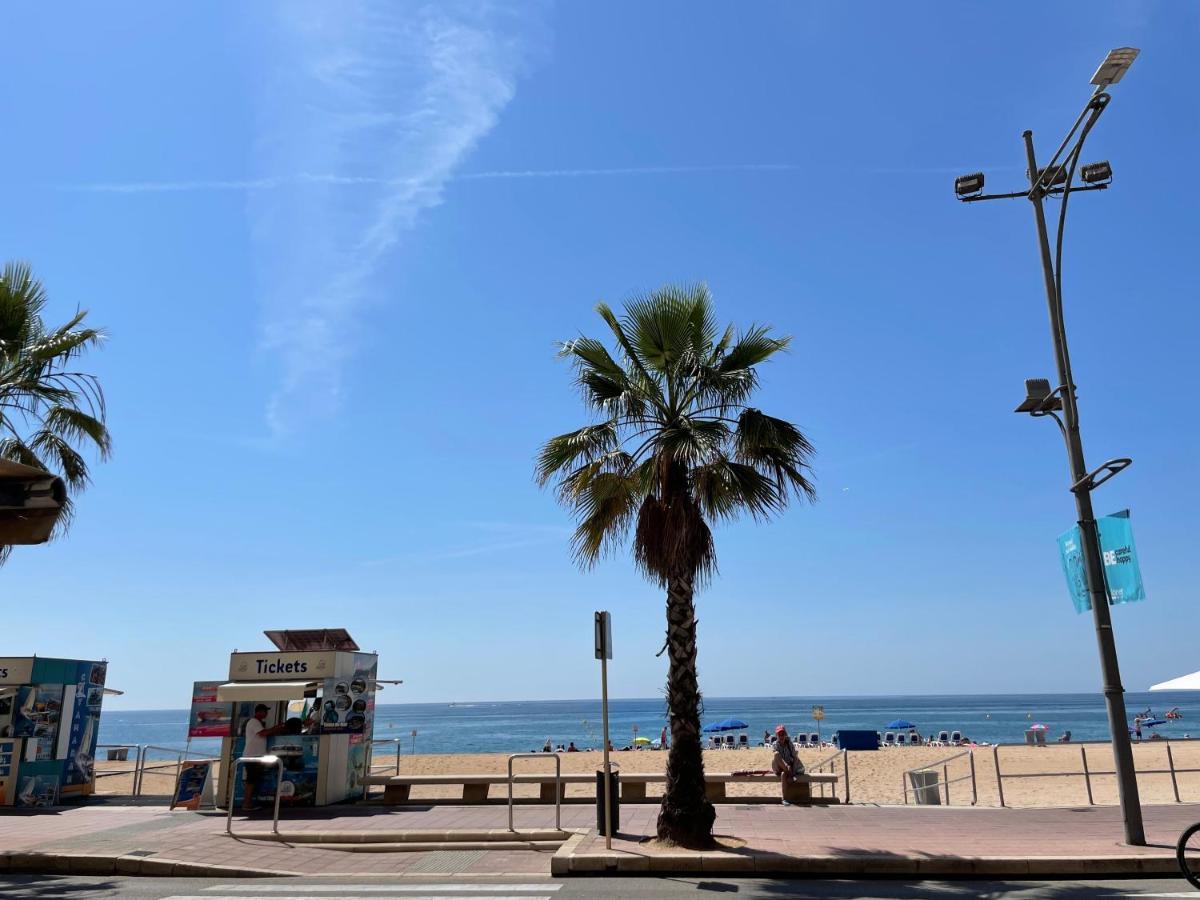 Thalassa By Ponent Lloret de Mar Bagian luar foto